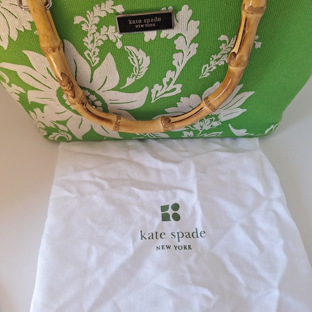Kate Spade Green & White Floral Canvas Shoulder Bag w/ Branded Dustbag EUC RARE - Picture 7 of 7